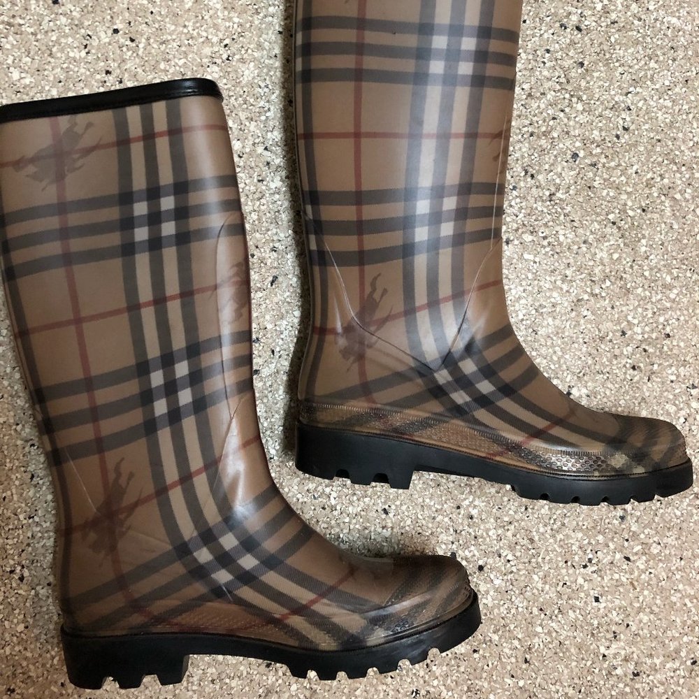 Burberry Rainboots - Size 37 - Picture 2 of 12